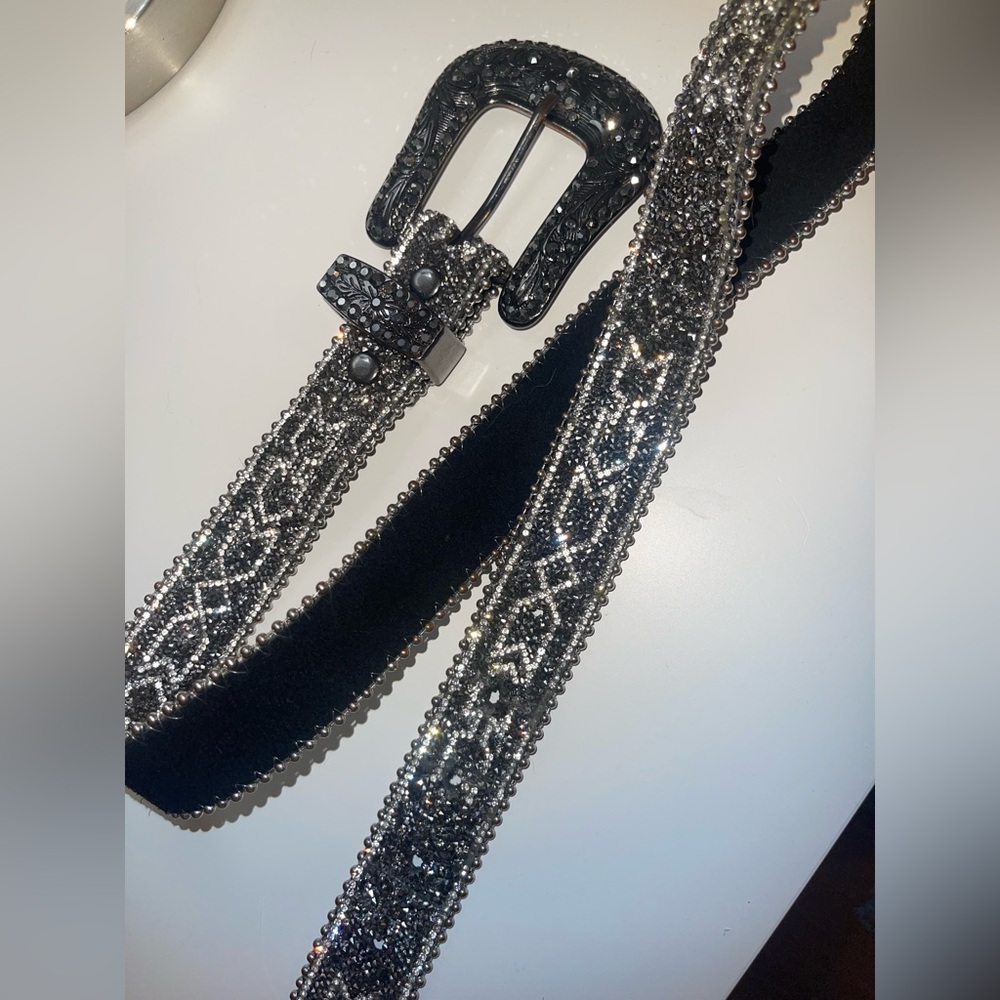 Elegant Black Embellished Belt